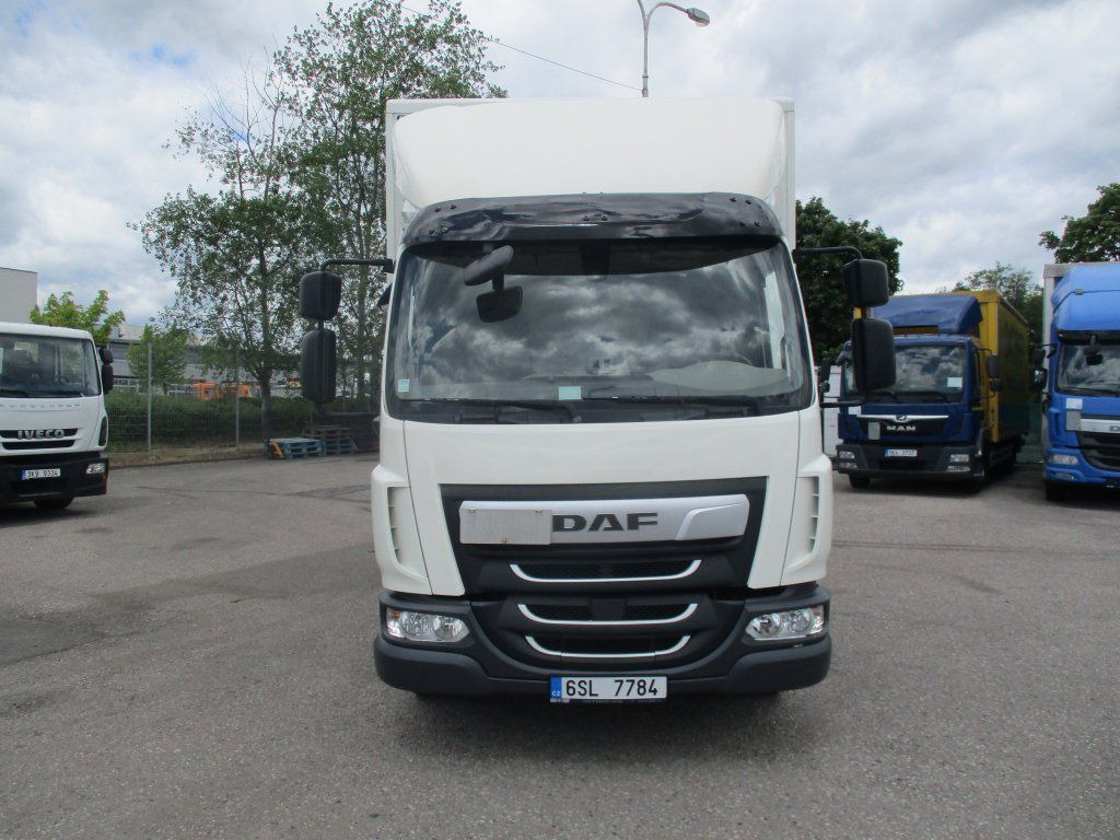 DAF LF 230 Dhollandia 2T - Camião furgão: foto 2 DAF LF 230 Dhollandia 2T - Camião furgão: foto 2