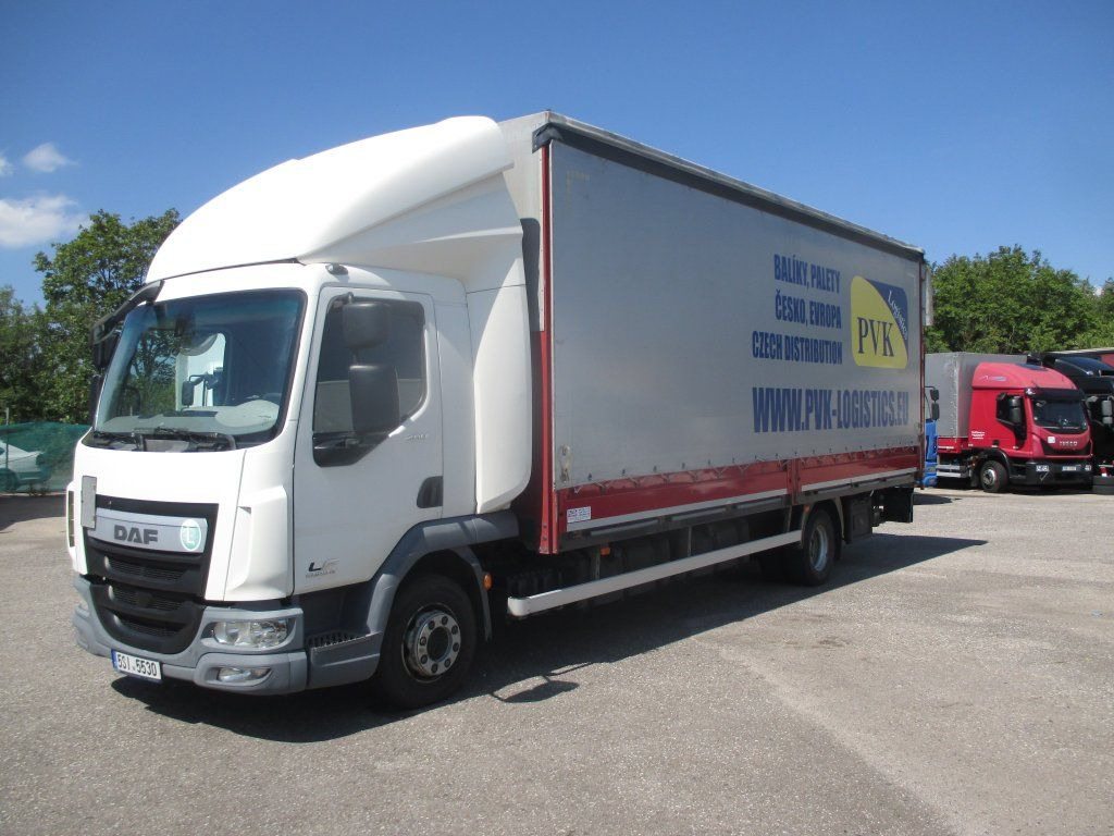 DAF LF 260 - Camião de caixa aberta/ Plataforma: foto 1 DAF LF 260 - Camião de caixa aberta/ Plataforma: foto 1