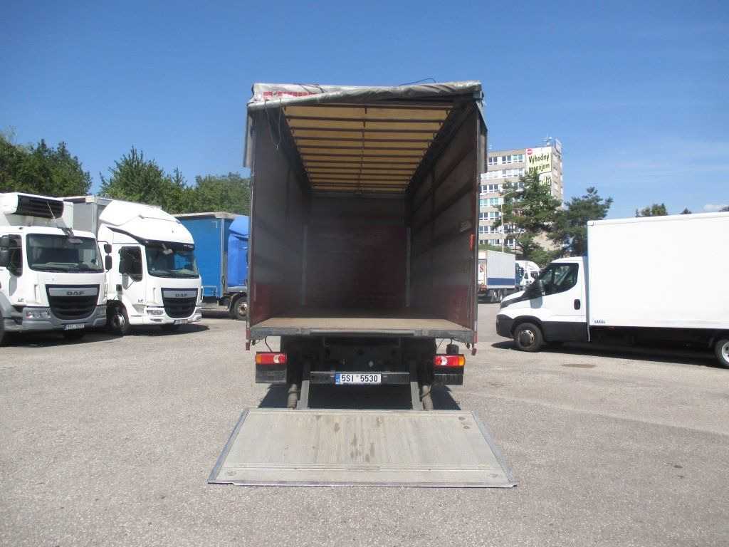 DAF LF 260 - Camião de caixa aberta/ Plataforma: foto 4 DAF LF 260 - Camião de caixa aberta/ Plataforma: foto 4