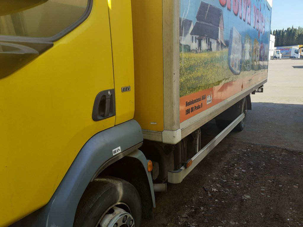 DAF LF45.210 mit Carrier Motorschaden engineproblem - Camião frigorífico: foto 4 DAF LF45.210 mit Carrier Motorschaden engineproblem - Camião frigorífico: foto 4