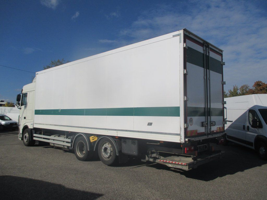 DAF XF 480, 6x2, - Camião furgão: foto 2 DAF XF 480, 6x2, - Camião furgão: foto 2