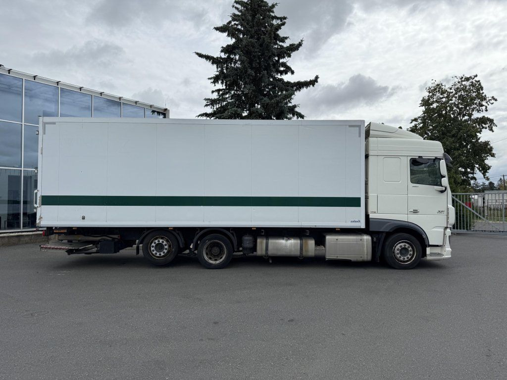 DAF XF460 6x2 EURO 6 - Camião furgão: foto 3 DAF XF460 6x2 EURO 6 - Camião furgão: foto 3