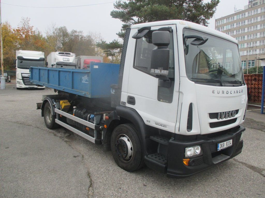 Iveco 120E - Camião polibenne: foto 3 Iveco 120E - Camião polibenne: foto 3