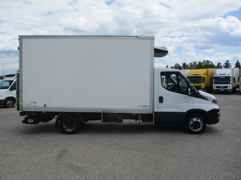 Iveco Daily 35C16 Dhollandia - Carrinha frigorífica: foto 4 Iveco Daily 35C16 Dhollandia - Carrinha frigorífica: foto 4