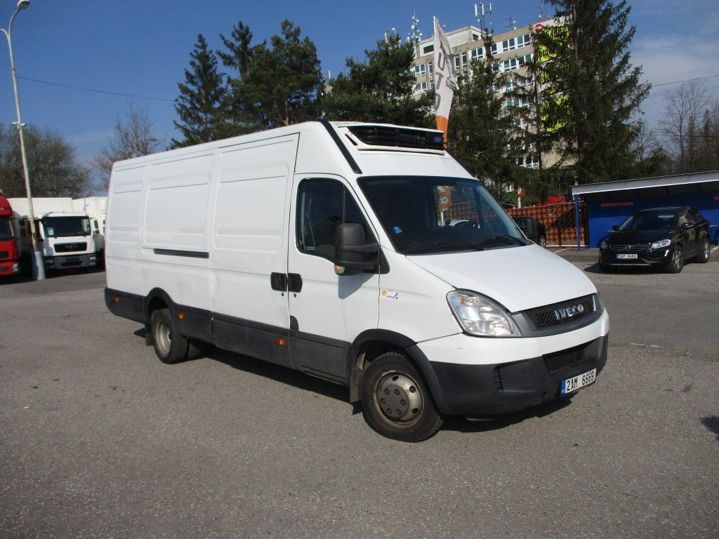 Iveco Daily 50C15 Carrier 350 - Carrinha frigorífica: foto 1 Iveco Daily 50C15 Carrier 350 - Carrinha frigorífica: foto 1
