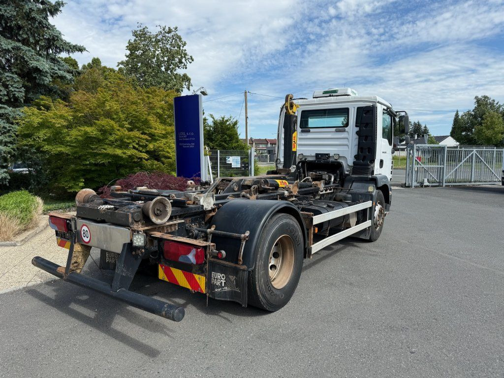 MAN TGM18.290 EURO 5 - Camião basculante: foto 4 MAN TGM18.290 EURO 5 - Camião basculante: foto 4