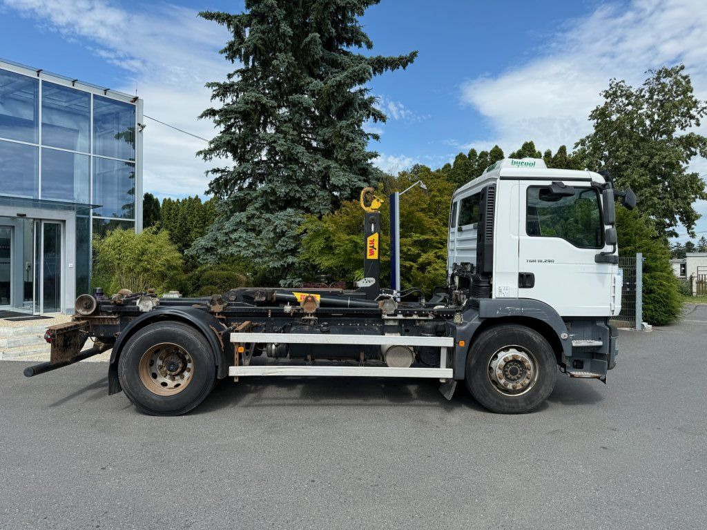 MAN TGM18.290 EURO 5 - Camião polibenne: foto 3 MAN TGM18.290 EURO 5 - Camião polibenne: foto 3