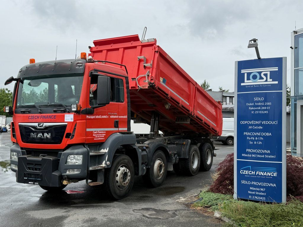 MAN TGS35.460 S3 8x4 EURO 6 - Camião basculante: foto 1 MAN TGS35.460 S3 8x4 EURO 6 - Camião basculante: foto 1