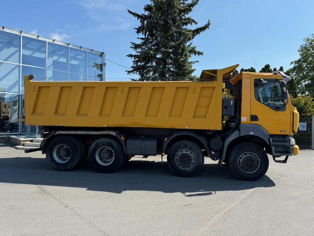 Renault Kerax 420 S3 8x4 EURO 3 - Camião basculante: foto 4 Renault Kerax 420 S3 8x4 EURO 3 - Camião basculante: foto 4