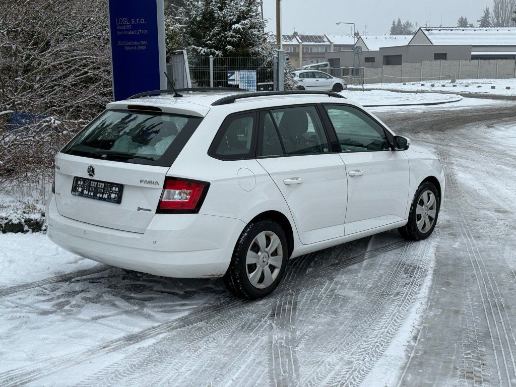 Skoda 1,4TDi kombi - Carrinha: foto 4 Skoda 1,4TDi kombi - Carrinha: foto 4