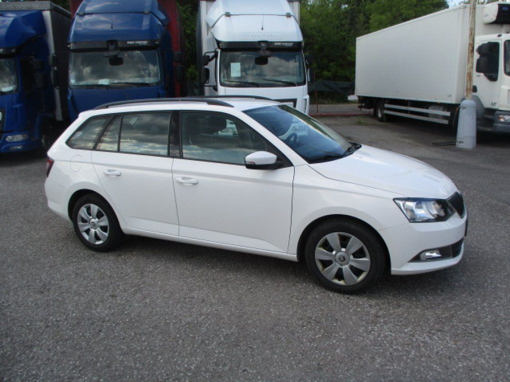 Skoda Ambition - Automóvel: foto 2 Skoda Ambition - Automóvel: foto 2