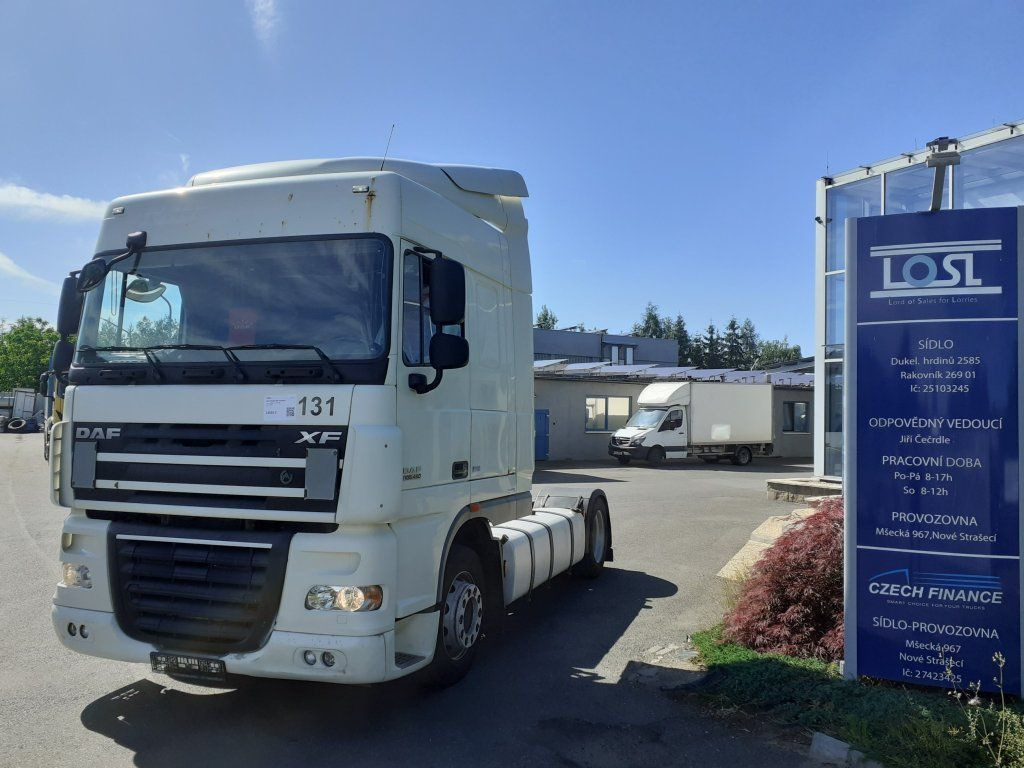 DAF XF105.460 EEV MEGA/lowdeck - Tractor: foto 1 DAF XF105.460 EEV MEGA/lowdeck - Tractor: foto 1
