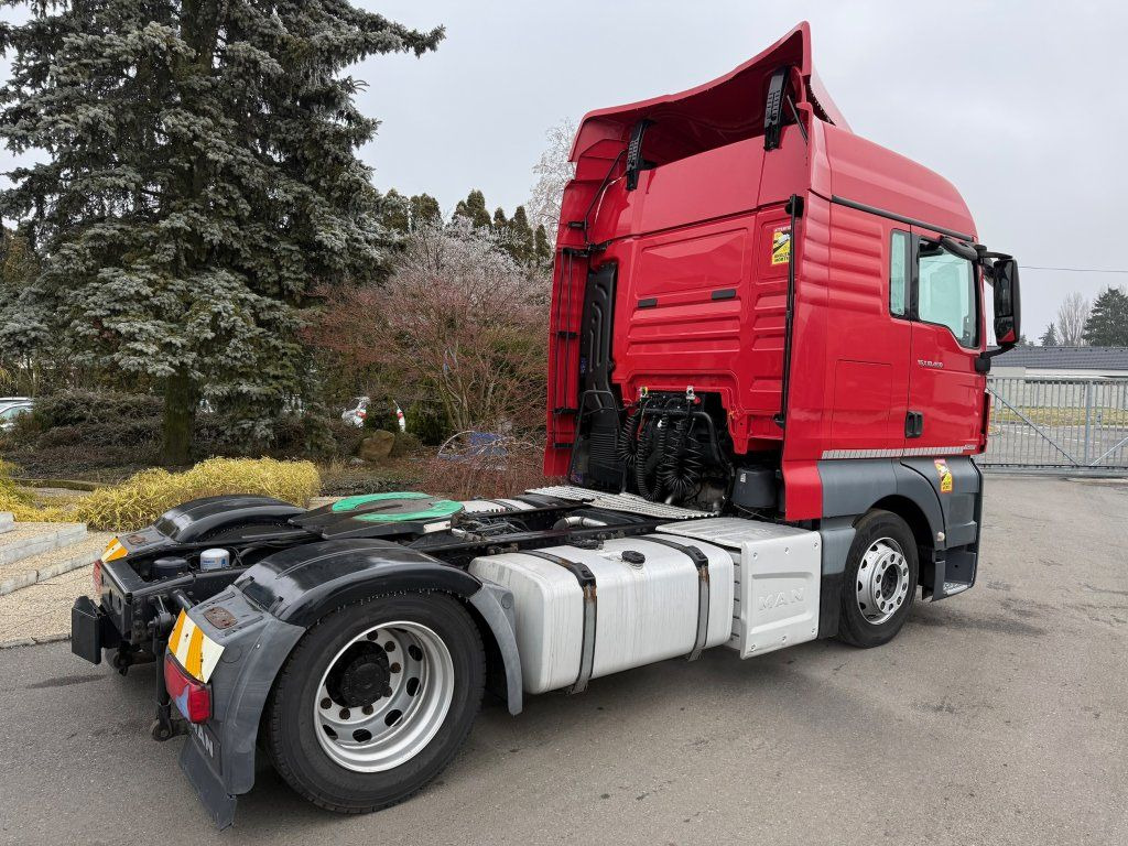 MAN TGX18.460 EURO 6 MEGA/lowdeck NEW TACHO RETARDER - Tractor: foto 4 MAN TGX18.460 EURO 6 MEGA/lowdeck NEW TACHO RETARDER - Tractor: foto 4