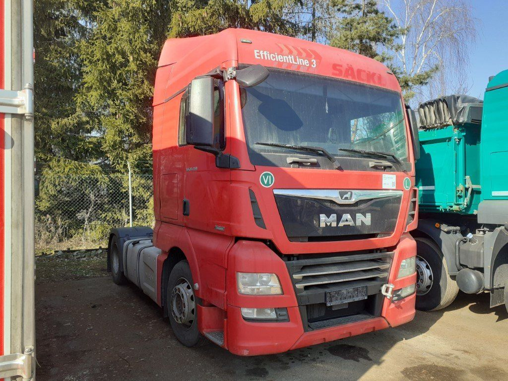 MAN TGX18.460 XLX Motorschaden/engine damage - Tractor: foto 1 MAN TGX18.460 XLX Motorschaden/engine damage - Tractor: foto 1