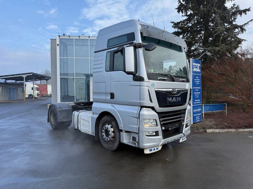 MAN TGX18.500 EURO 6 - Tractor: foto 2 MAN TGX18.500 EURO 6 - Tractor: foto 2