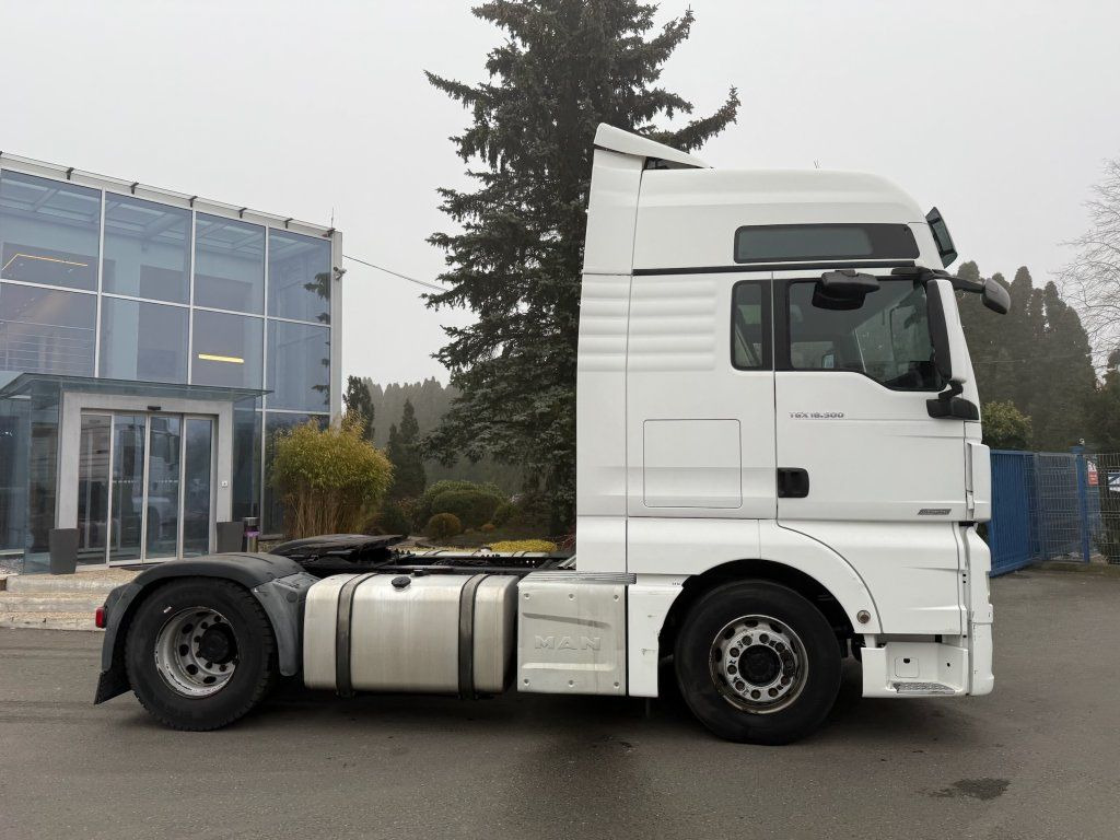 MAN TGX18.500 EURO 6 - Tractor: foto 3 MAN TGX18.500 EURO 6 - Tractor: foto 3