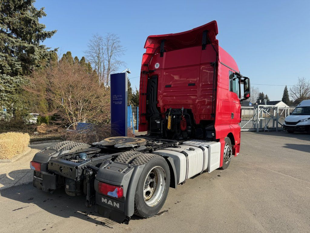 MAN TGX18.510 XLX EURO 6 MEGAlowdeck - Tractor: foto 4 MAN TGX18.510 XLX EURO 6 MEGAlowdeck - Tractor: foto 4