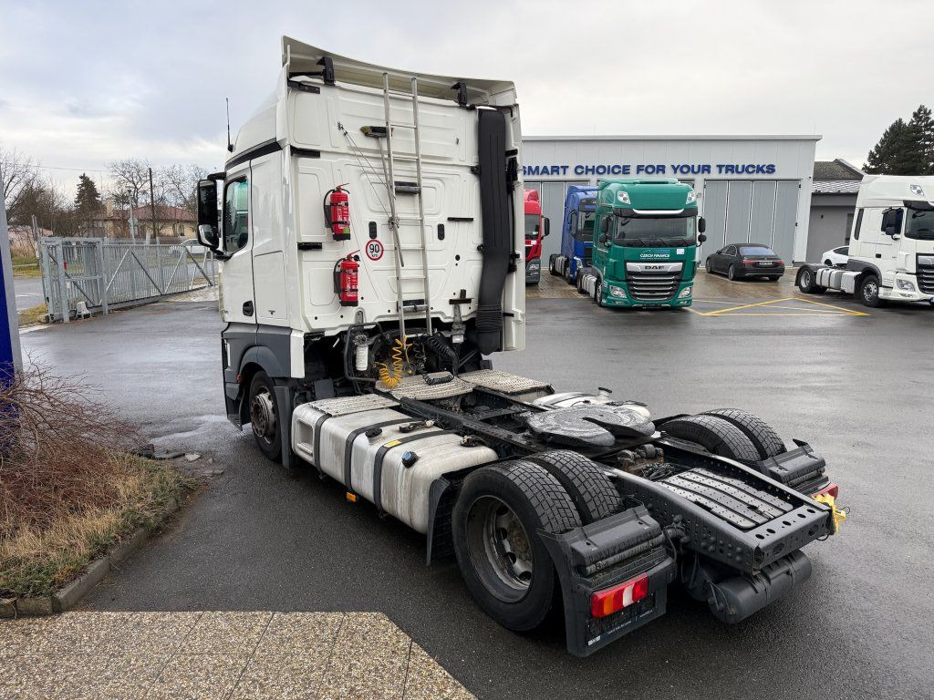 Mercedes-Benz 1845 Actros EURO 6 MEGA/lowdeck - Tractor: foto 5 Mercedes-Benz 1845 Actros EURO 6 MEGA/lowdeck - Tractor: foto 5