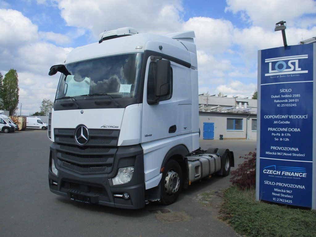 Mercedes-Benz 1845 Actros EURO 6 MEGA/lowdeck - Tractor: foto 1 Mercedes-Benz 1845 Actros EURO 6 MEGA/lowdeck - Tractor: foto 1