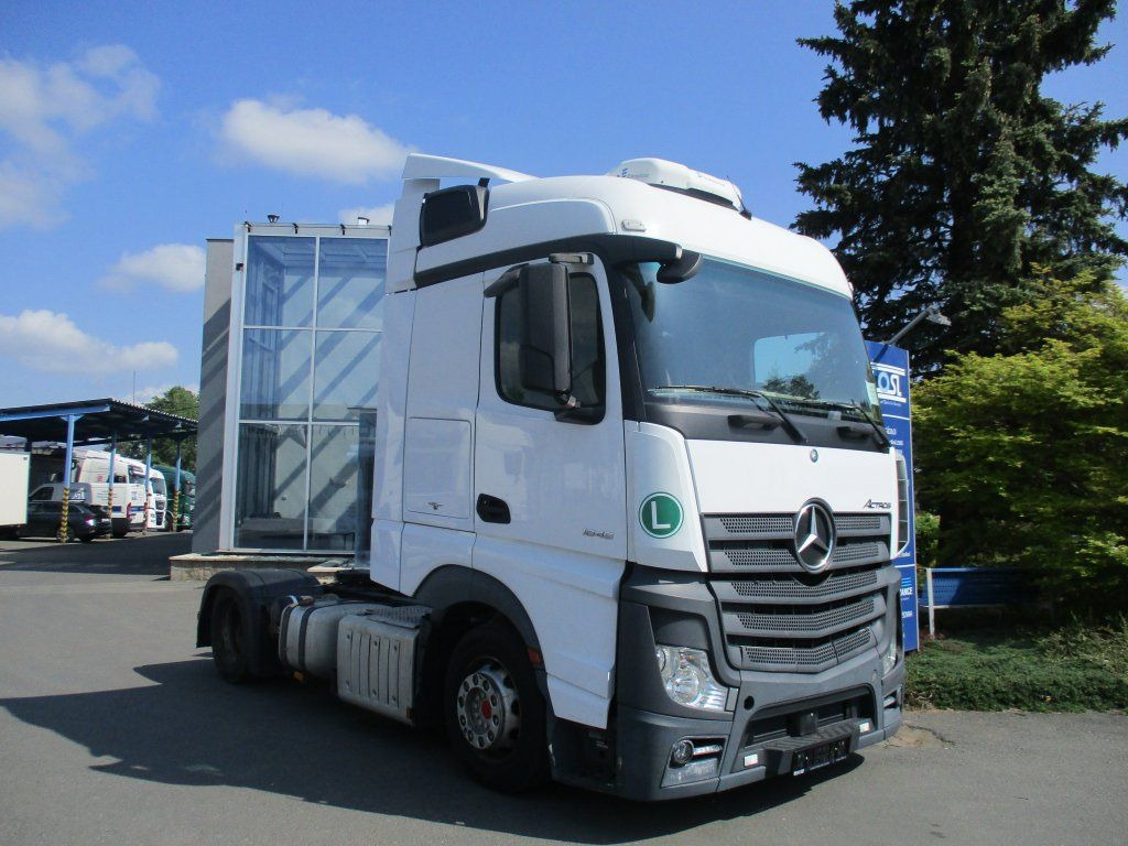 Mercedes-Benz 1845 Actros EURO 6 MEGA/lowdeck - Tractor: foto 2 Mercedes-Benz 1845 Actros EURO 6 MEGA/lowdeck - Tractor: foto 2