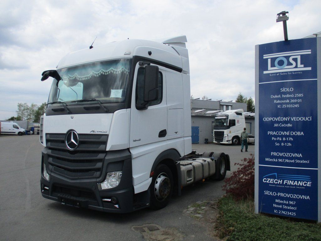 Mercedes-Benz 1845 Actros EURO 6 MEGA/lowdeck - Tractor: foto 1 Mercedes-Benz 1845 Actros EURO 6 MEGA/lowdeck - Tractor: foto 1