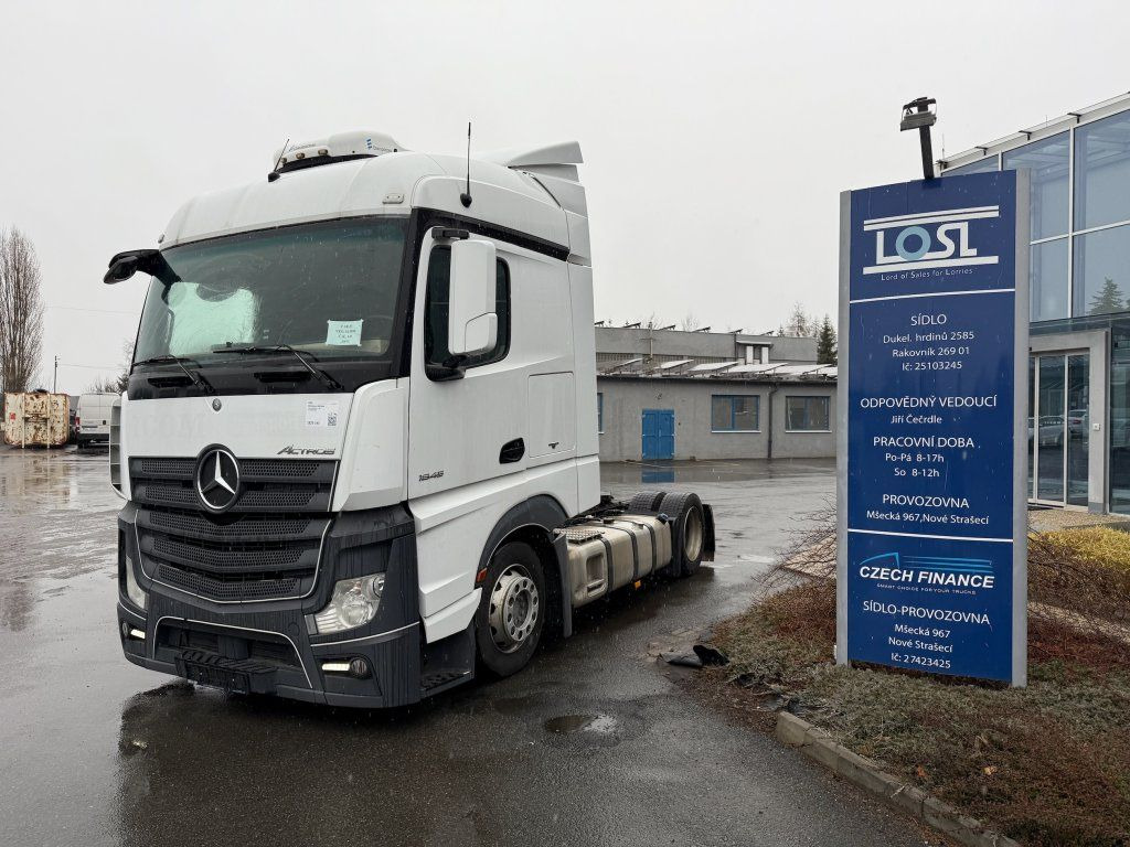 Mercedes-Benz 1845 Actros EURO 6 MEGA/lowdeck - Tractor: foto 1 Mercedes-Benz 1845 Actros EURO 6 MEGA/lowdeck - Tractor: foto 1