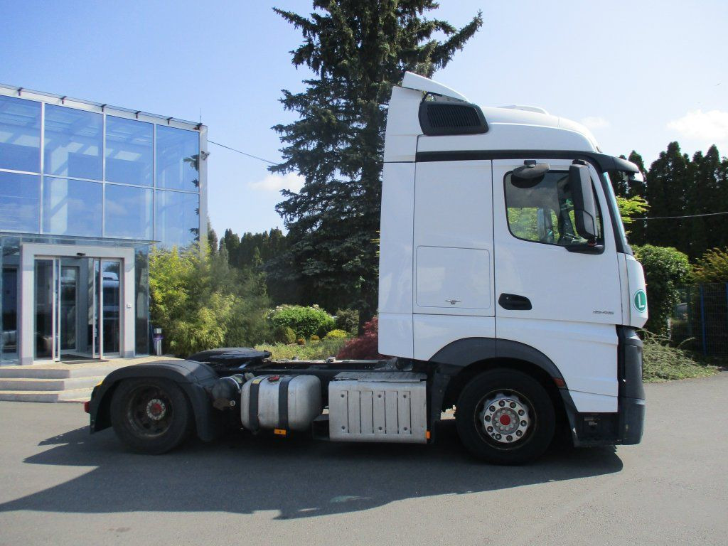 Mercedes-Benz 1845 Actros EURO 6 MEGA/lowdeck - Tractor: foto 3 Mercedes-Benz 1845 Actros EURO 6 MEGA/lowdeck - Tractor: foto 3