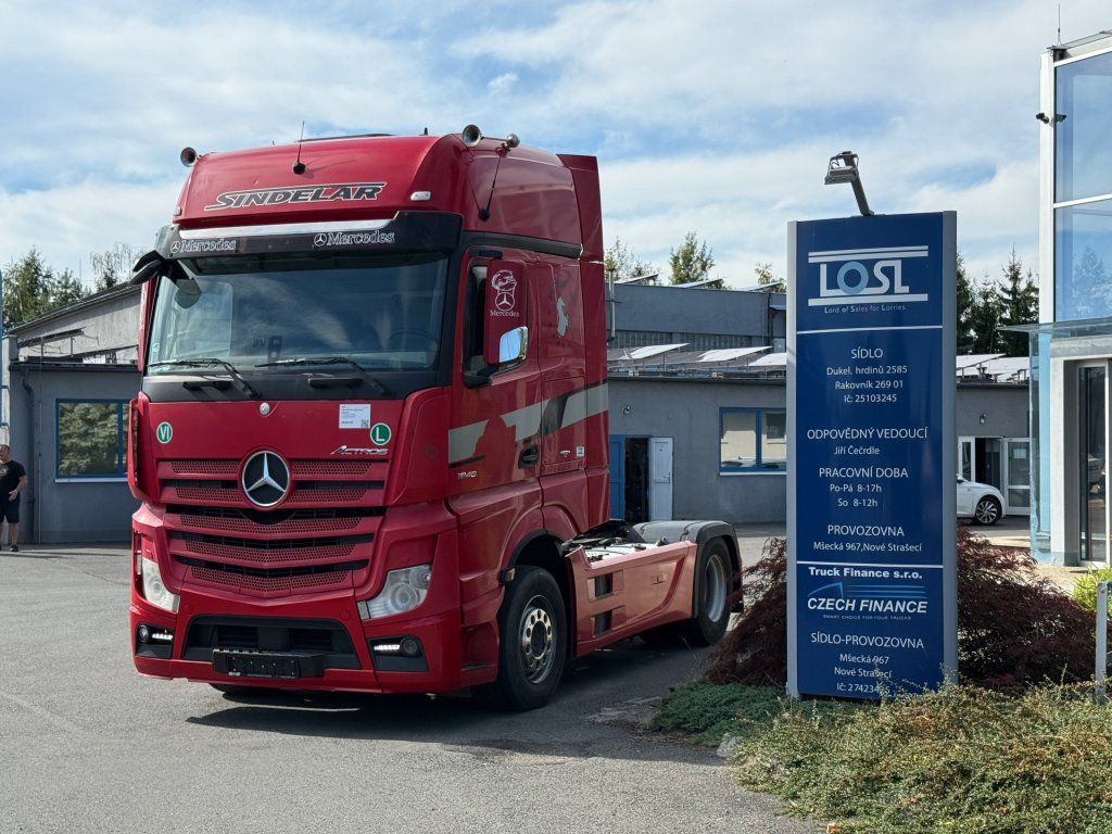 Mercedes-Benz 1848 Actros Gigaspace - Tractor: foto 1 Mercedes-Benz 1848 Actros Gigaspace - Tractor: foto 1