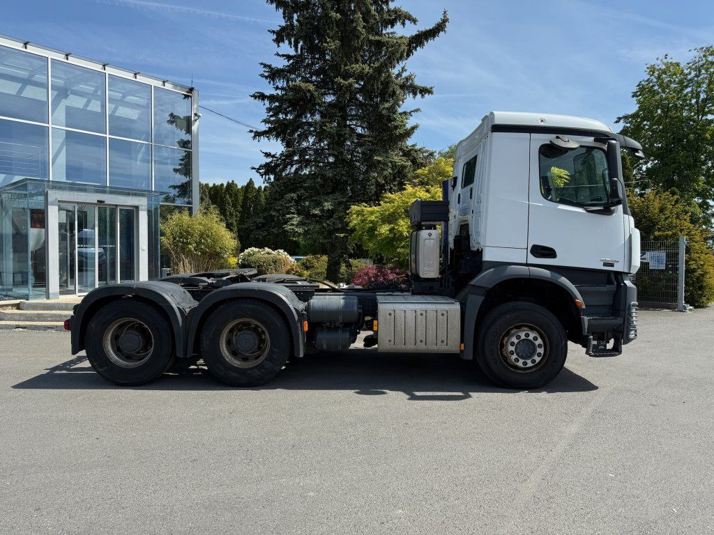 Mercedes-Benz 2648 Arocs 6x4 EURO 6 HYDRAULIK - Tractor: foto 3 Mercedes-Benz 2648 Arocs 6x4 EURO 6 HYDRAULIK - Tractor: foto 3