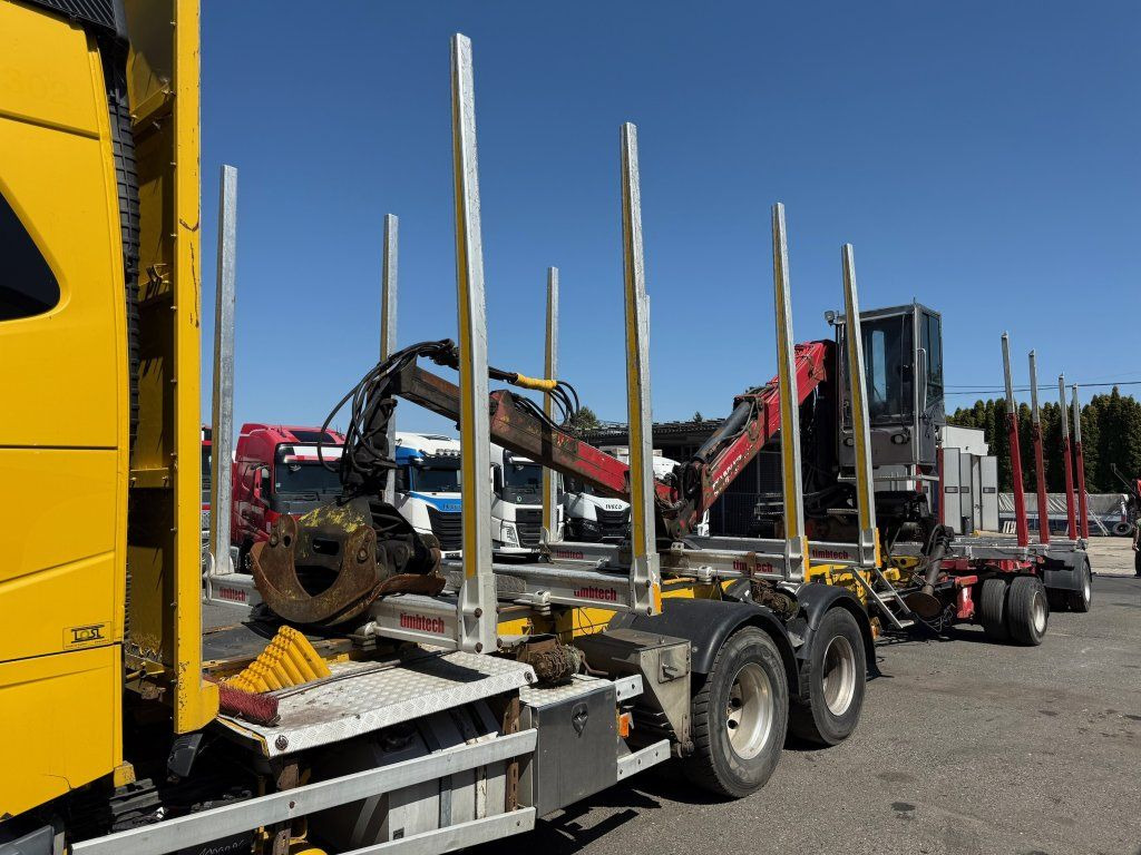Volvo FH 16 750 6x4 + Fliegl - Camião de transporte de madeira, Camião grua: foto 4 Volvo FH 16 750 6x4 + Fliegl - Camião de transporte de madeira, Camião grua: foto 4