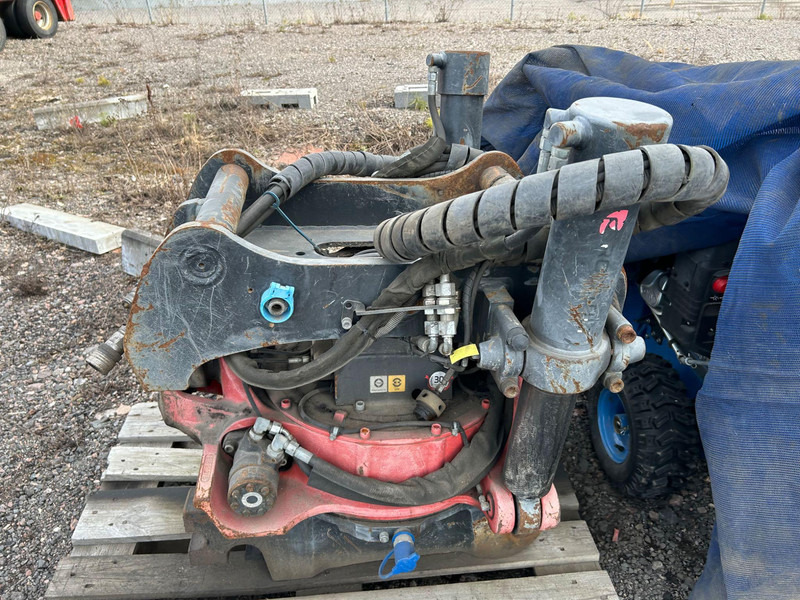ROTOTILT R8 - Equipamento por Máquina de construção: foto 3 ROTOTILT R8 - Equipamento por Máquina de construção: foto 3