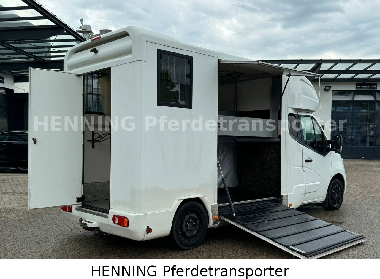 Renault Master 2-Sitzer - Camião transporte de gado: foto 4 Renault Master 2-Sitzer - Camião transporte de gado: foto 4