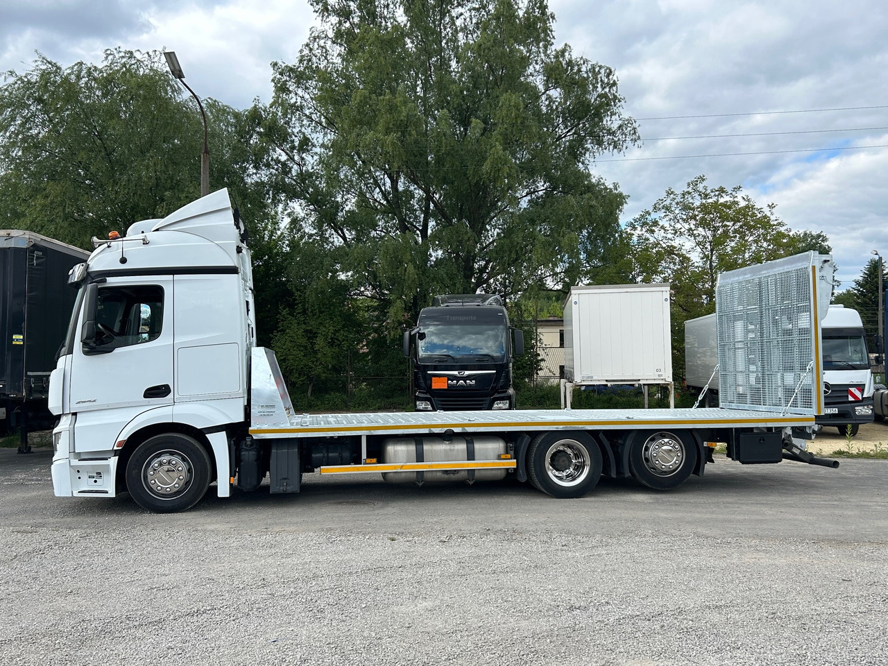 MERCEDES-BENZ Actros 2542 / 2019 / NEW Galvanized tow truck 2025 /9.5m - Camião transporte de veículos: foto 5 MERCEDES-BENZ Actros 2542 / 2019 / NEW Galvanized tow truck 2025 /9.5m - Camião transporte de veículos: foto 5
