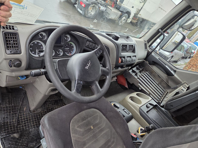 DAF LF55 280 - Camião furgão: foto 5 DAF LF55 280 - Camião furgão: foto 5