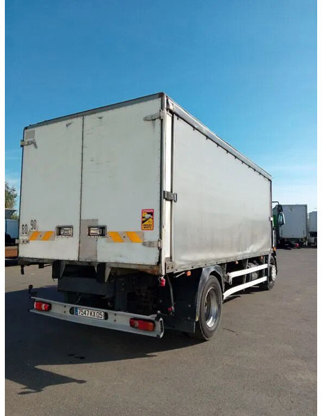 Renault Midlum 270 dci - manual gearbox - full steel suspensions - Camião de lona: foto 5 Renault Midlum 270 dci - manual gearbox - full steel suspensions - Camião de lona: foto 5