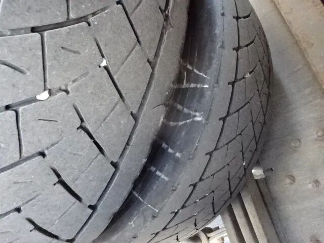 Camião furgão Renault Midlum 270 dxi: foto 6 Camião furgão Renault Midlum 270 dxi: foto 6