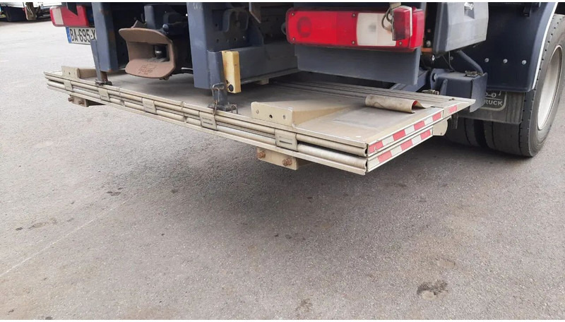 Renault Premium 370 DXI - manual gearbox - Euro 5 - Camião de lona: foto 3 Renault Premium 370 DXI - manual gearbox - Euro 5 - Camião de lona: foto 3