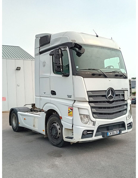 Mercedes-Benz Actros 1848 - noise in engine - Tractor: foto 1 Mercedes-Benz Actros 1848 - noise in engine - Tractor: foto 1
