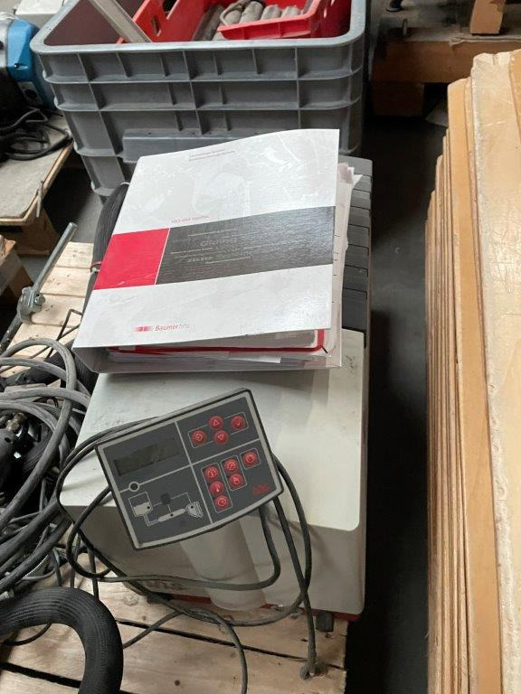 Baumer HHS PreMelter XMelt XM-04-2200 - Encadernadora: foto 1 Baumer HHS PreMelter XMelt XM-04-2200 - Encadernadora: foto 1