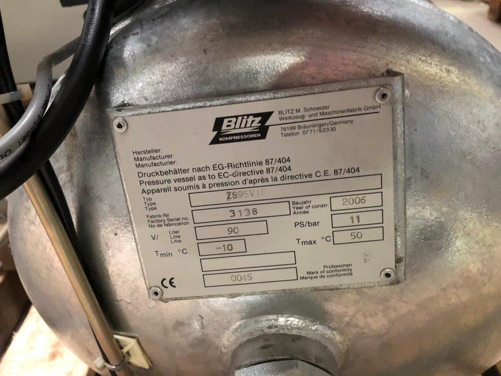 Blitz VXKE 304 - 90 Noise Enclosed Piston Compressor - Compressor de ar: foto 5 Blitz VXKE 304 - 90 Noise Enclosed Piston Compressor - Compressor de ar: foto 5