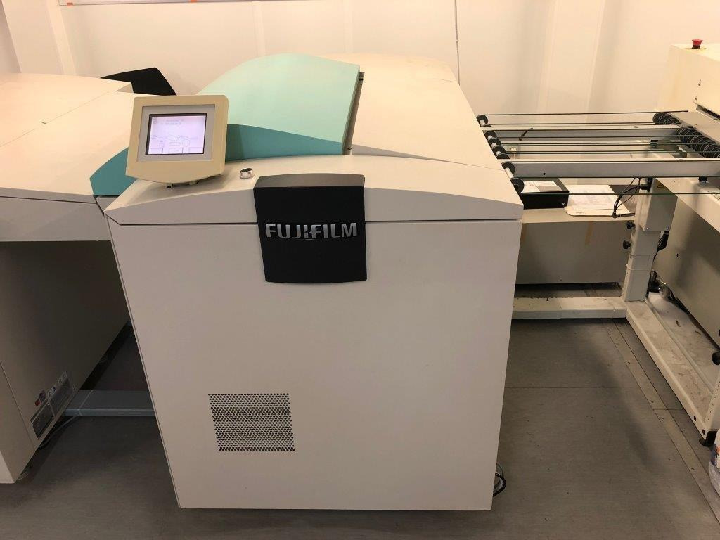 Fuji PT-R 4300 S Complete thermal CTP line - Máquina de impressão: foto 4 Fuji PT-R 4300 S Complete thermal CTP line - Máquina de impressão: foto 4