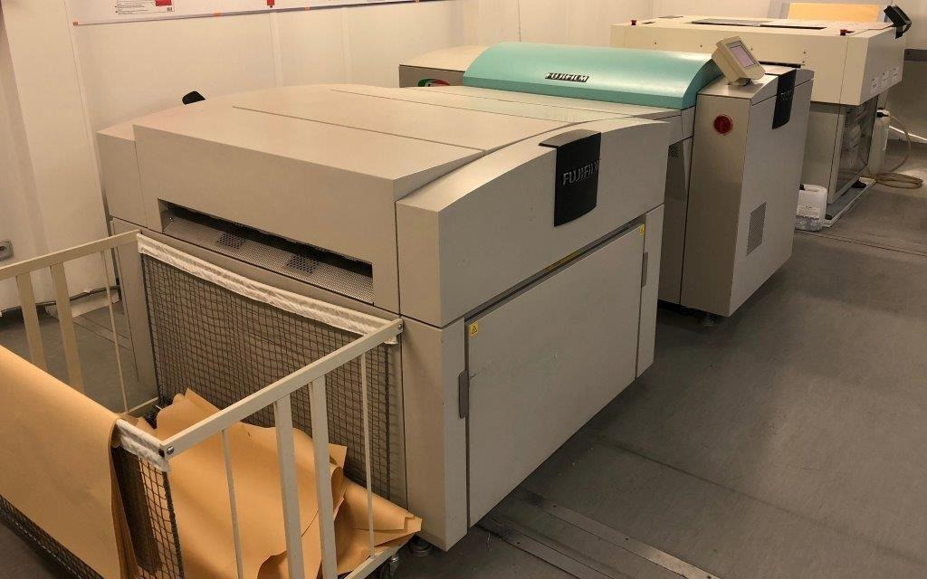 Fuji PT-R 4300 S Complete thermal CTP line - Máquina de impressão: foto 1 Fuji PT-R 4300 S Complete thermal CTP line - Máquina de impressão: foto 1