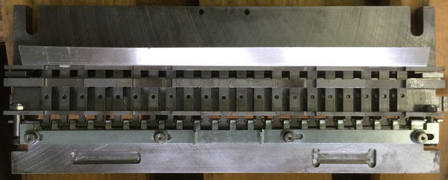 GBC AP-2 automatic punching machine - Encadernadora: foto 4 GBC AP-2 automatic punching machine - Encadernadora: foto 4