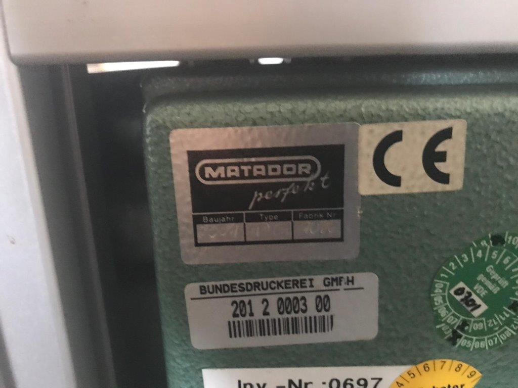 Matador Pneumatic 600 automatic rebating machine - Encadernadora: foto 4 Matador Pneumatic 600 automatic rebating machine - Encadernadora: foto 4