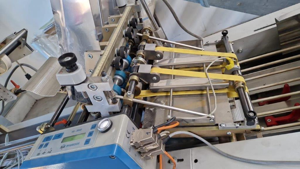 Opp film packaging machine with tear thread Pfankuch 4506 - Máquina de embalagem: foto 3 Opp film packaging machine with tear thread Pfankuch 4506 - Máquina de embalagem: foto 3