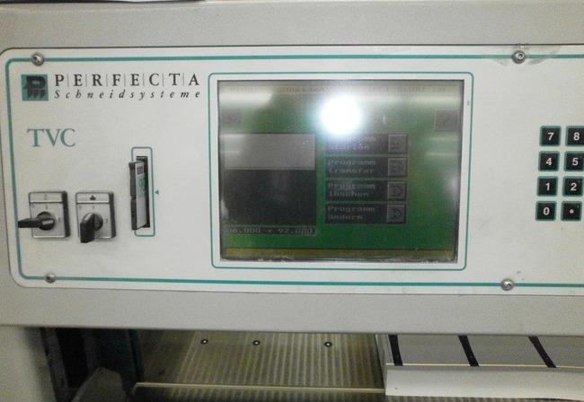 Perfecta 92 TVC high-speed cutter - Máquina de corte de papel: foto 4 Perfecta 92 TVC high-speed cutter - Máquina de corte de papel: foto 4