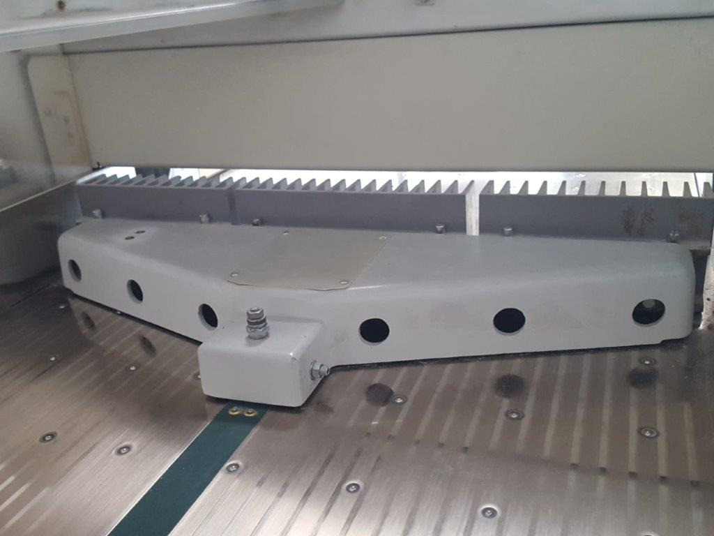 Polar Mohr High Speed Cutter Polar 115 ED - Máquina de corte de papel: foto 4 Polar Mohr High Speed Cutter Polar 115 ED - Máquina de corte de papel: foto 4