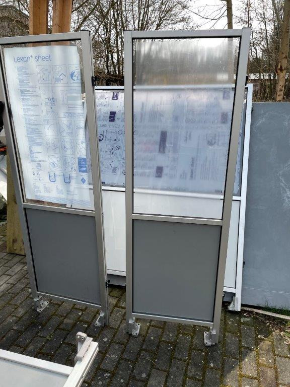 Polar Mohr protection device for cutting lines, especially behind transomats - Máquina de corte de papel: foto 2 Polar Mohr protection device for cutting lines, especially behind transomats - Máquina de corte de papel: foto 2