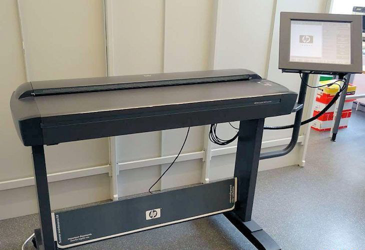 Document scanner plan scanner schematic scanner with document feeder HP Designjet 4500 - Máquina de impressão: foto 1 Document scanner plan scanner schematic scanner with document feeder HP Designjet 4500 - Máquina de impressão: foto 1