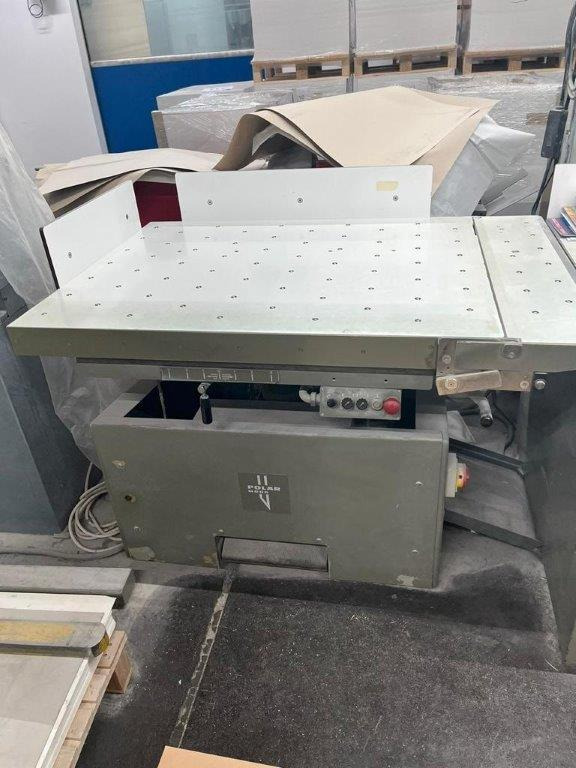 Small cutting flowline Polar Mohr with Cutter 115 EM-Mon, Lift, Jogger - Máquina de corte de papel: foto 3 Small cutting flowline Polar Mohr with Cutter 115 EM-Mon, Lift, Jogger - Máquina de corte de papel: foto 3